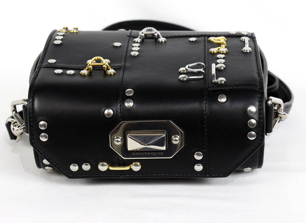 NEW ALEXANDER MCQUEEN Box 19 Hooks and Stud Convertible Leather Crossbody Bag, Black